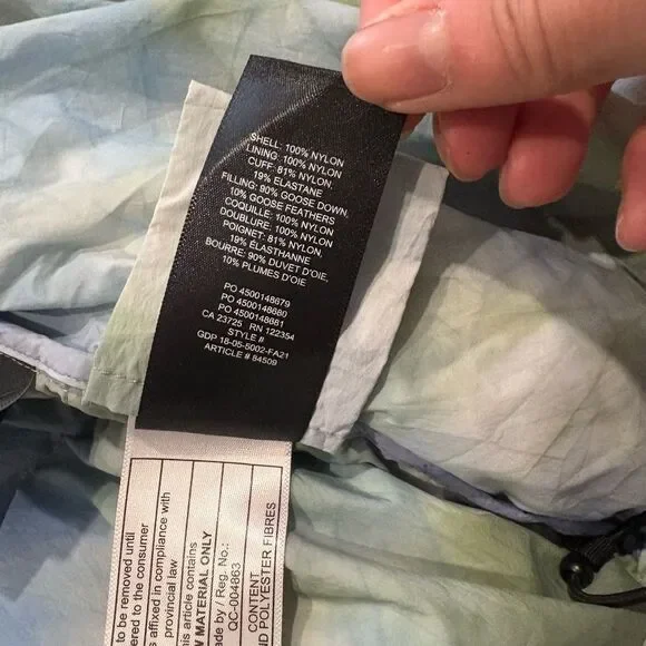 Aritzia Super Puff Shorty in Quicksilver Blue and Green - Picture 5 of 12